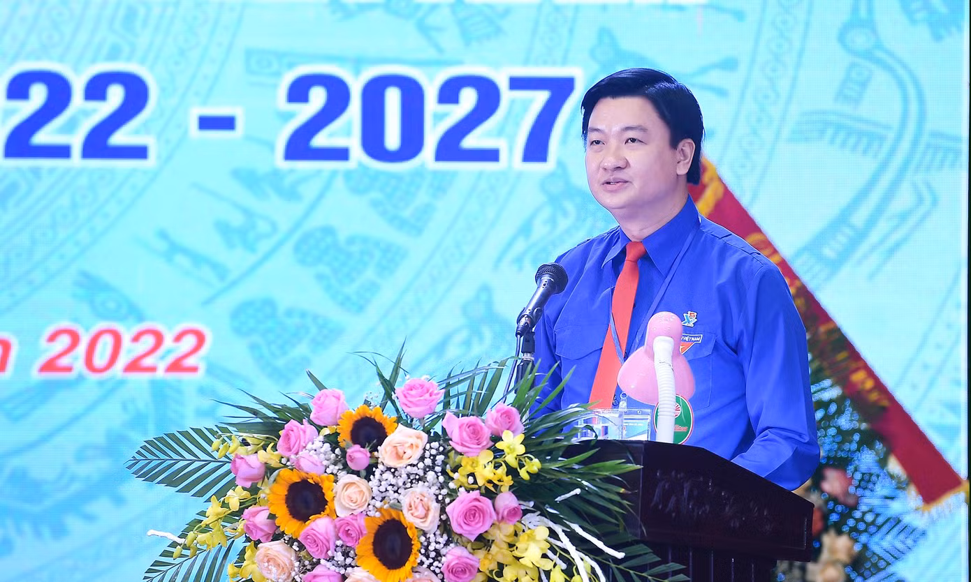 Phát biểu khai mạc phiên trọng thể Đại hội, anh Trần Ngọc Nam - Bí thư Tỉnh Đoàn Hà Nam khóa XV, cho biết: Tại phiên thứ hai, các đại biểu dự Đại hội đã bầu Ban Chấp hành Tỉnh Đoàn khoá XV. Tại phiên trọng thể, các đại biểu tiếp tục lựa chọn những nhân sự tiêu biểu, đại diện cho ý chí, nguyện vọng của tuổi trẻ tỉnh nhà để bầu vào đoàn đại biểu của tỉnh đi dự Đại hội Đại biểu Đoàn toàn quốc lần thứ XII.