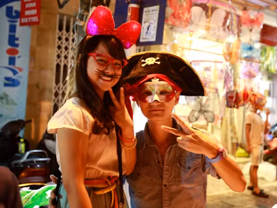 Mèo Hello Kitty và thuyền trưởng jack sparrow