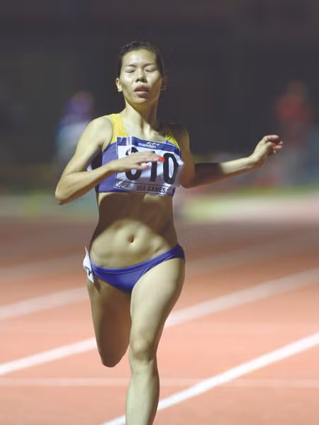 Nguyên Phong Thành tích của Vũ Thị Hương ở Grand Prix châu Á 2012 kém cả ở SEA Games 26 Ảnh: Nhật Quang Ảnh: Getty Images