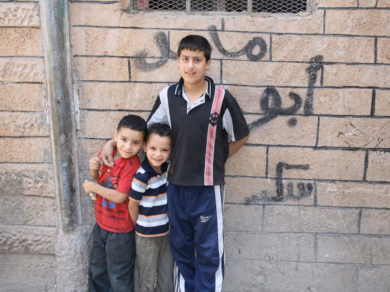 Nụ cười ngây thơ của trẻ em Palestine Ảnh: HC. Nụ cười ngây thơ của trẻ em Palestine Ảnh: HC