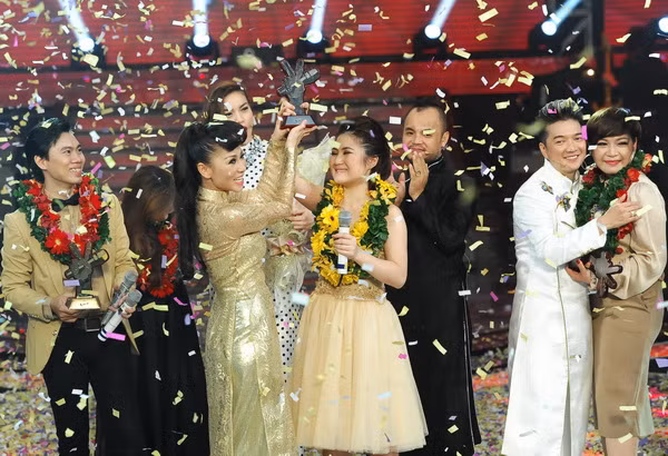 Hương Tràm lên ngôi The Voice mùa thứ nhất một cách rất thuyết phục