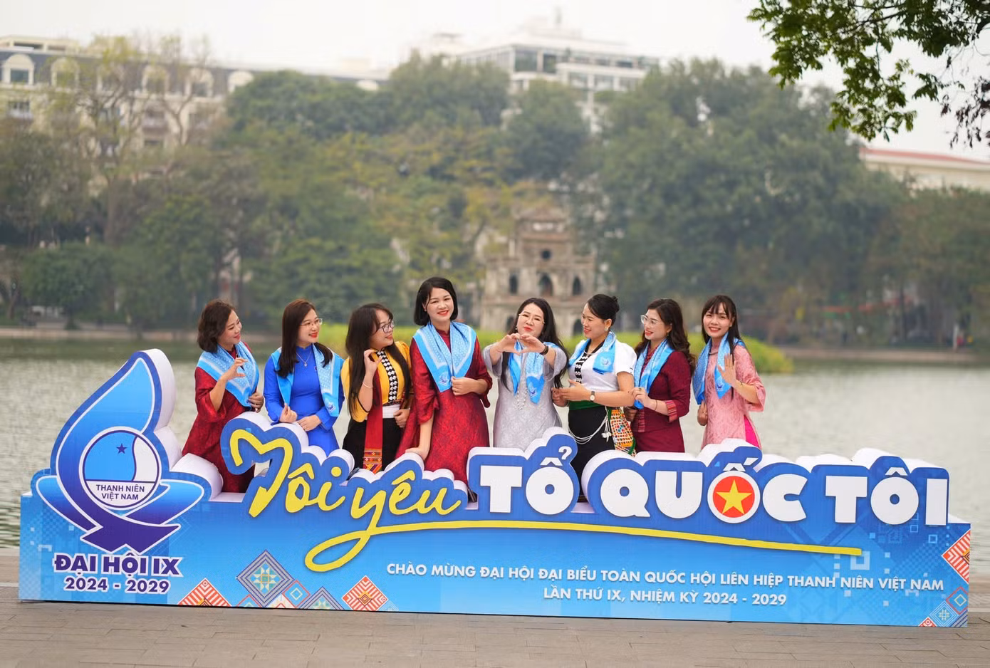 Đoàn đại biểu tỉnh Nghệ An về dự Đại hội. Đoàn đại biểu tỉnh Nghệ An về dự Đại hội.