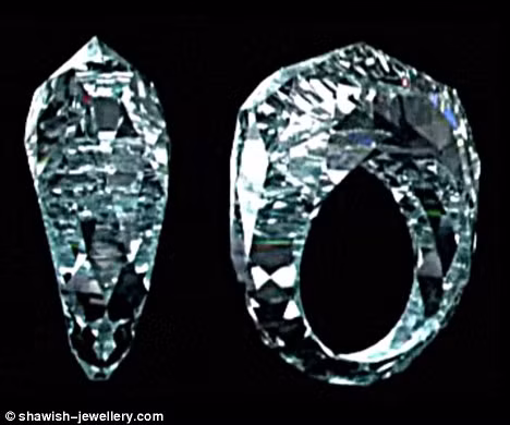 Chiếc nhẫn 150 carat được cắt bằng tia laser