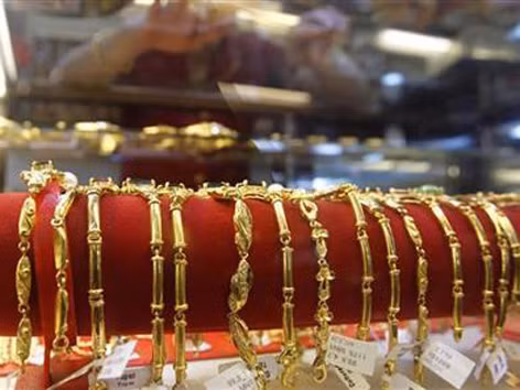Nhu cầu vàng tại châu Á đang có xu hướng tăng trở lại. Ảnh: Reuters. Nhu cầu vàng tại châu Á đang có xu hướng tăng trở lại. Ảnh: Reuters