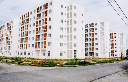 Chung cư tại quận Cảm Lệ được chủ sở hữu rao bán 150 triệu đồng/căn đang được hoàn thiện hạ tầng để bàn giao