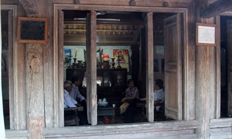 Gian chính của ngôi nhà