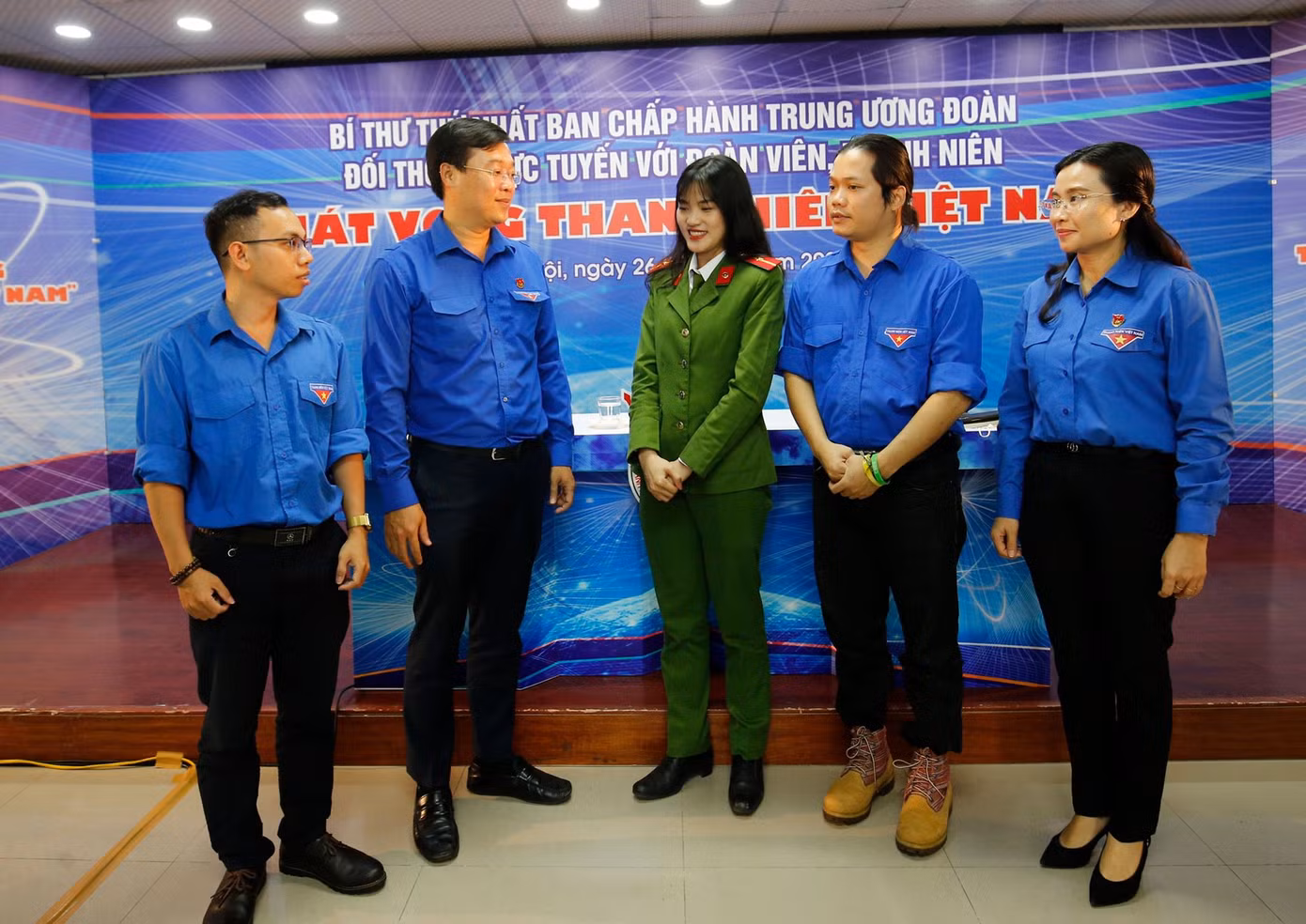 Bí thư thứ nhất T.Ư Ðoàn: ĐVTN đoàn kết một lòng, chung tay đẩy lùi dịch COVID-19 ảnh 1