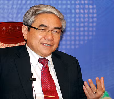 Bộ trưởng Nguyễn Quân