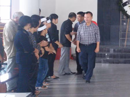 Cái chết tức tửi của cháu bé chưa đầy 12 tháng tuổi, mới đi gửi nhà trẻ chưa đầy 2 ngày khiến gia đình vô cùng đau xót