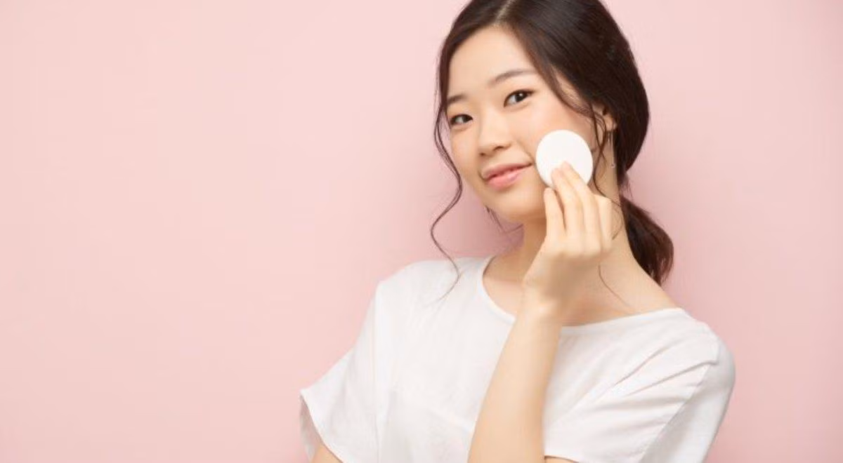 Tẩy trang là quy tắc bất di bất dịch, đừng bao giờ phá vỡ nó! Tẩy trang là quy tắc bất di bất dịch, đừng bao giờ phá vỡ nó!