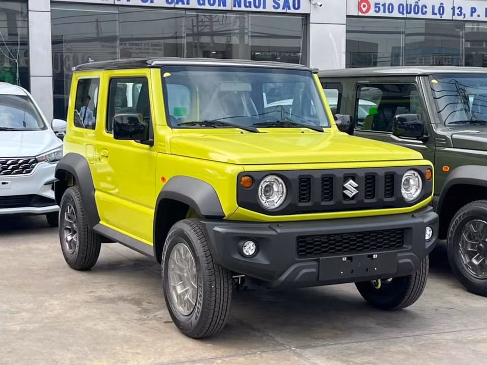 Suzuki Jimny 2024.