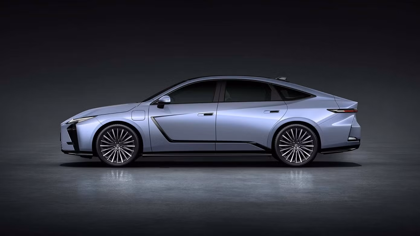 2026-lexus-es (1).jpg