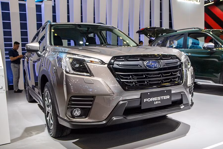 Subaru-Forester-2.0i-L-2023.jpg