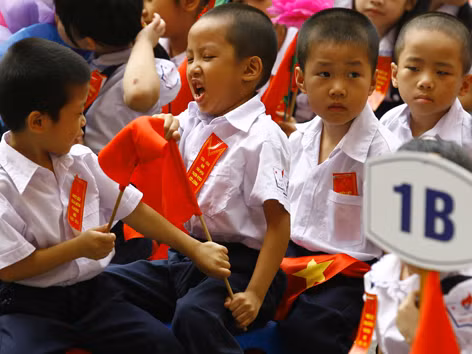 Năm nay, số lượng học sinh lớp một tăng vọt so với năm trước. ảnh: Hồng Vĩnh