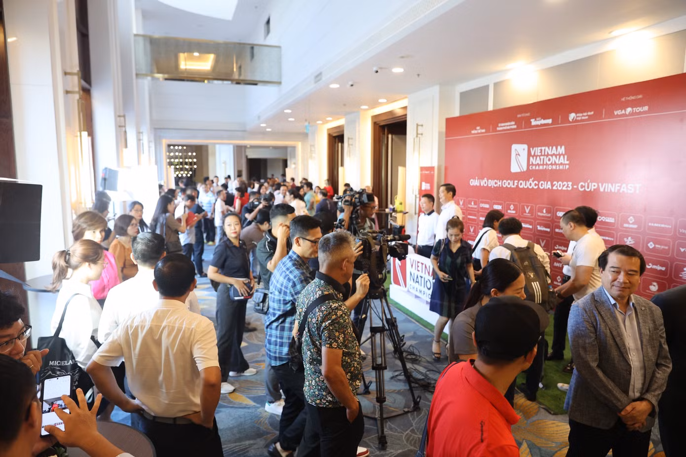 Giải Vô địch Golf Quốc gia năm 2023 – Cúp VinFast: Tiếp nối những kỳ tích ảnh 17 Giải Vô địch Golf Quốc gia năm 2023 – Cúp VinFast: Tiếp nối những kỳ tích ảnh 17