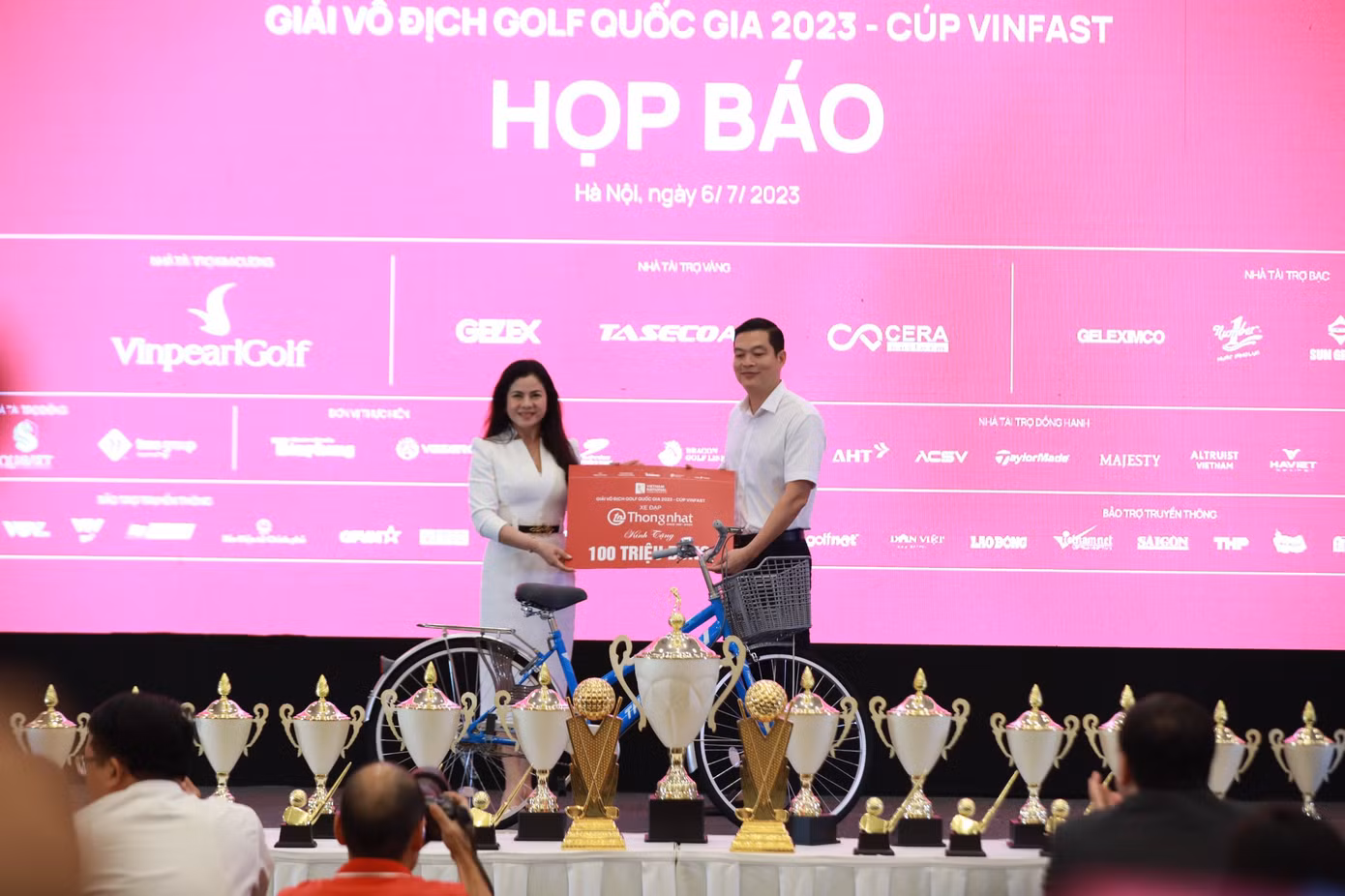 Giải Vô địch Golf Quốc gia năm 2023 – Cúp VinFast: Tiếp nối những kỳ tích ảnh 39 Giải Vô địch Golf Quốc gia năm 2023 – Cúp VinFast: Tiếp nối những kỳ tích ảnh 39