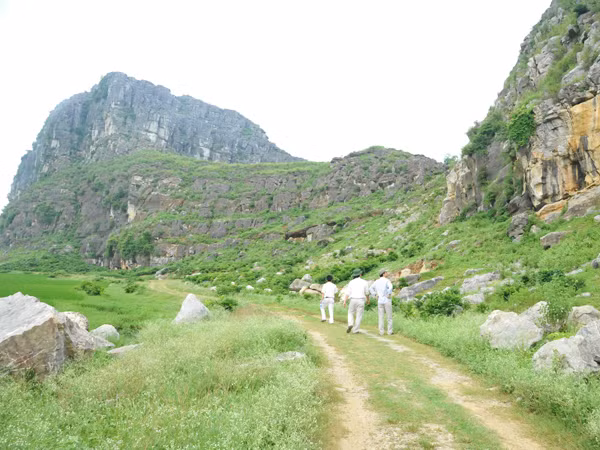 Núi An Tôn. Ảnh: Hoàng Lam