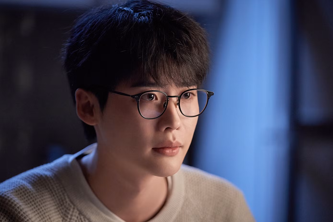 Jjak Noon là nhân vật đầu tiên được Young Il giới thiệu ở đầu phim. Một sự cố xảy ra do Jjak Noon gây ra sự bối rối cho Young Il, và sự hiện diện của Jjak Noon tiếp tục xuyên suốt bộ phim.