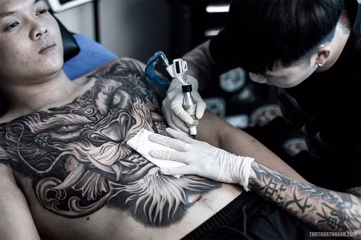 Dịch vụ xăm có mặt ở khắp nơi.