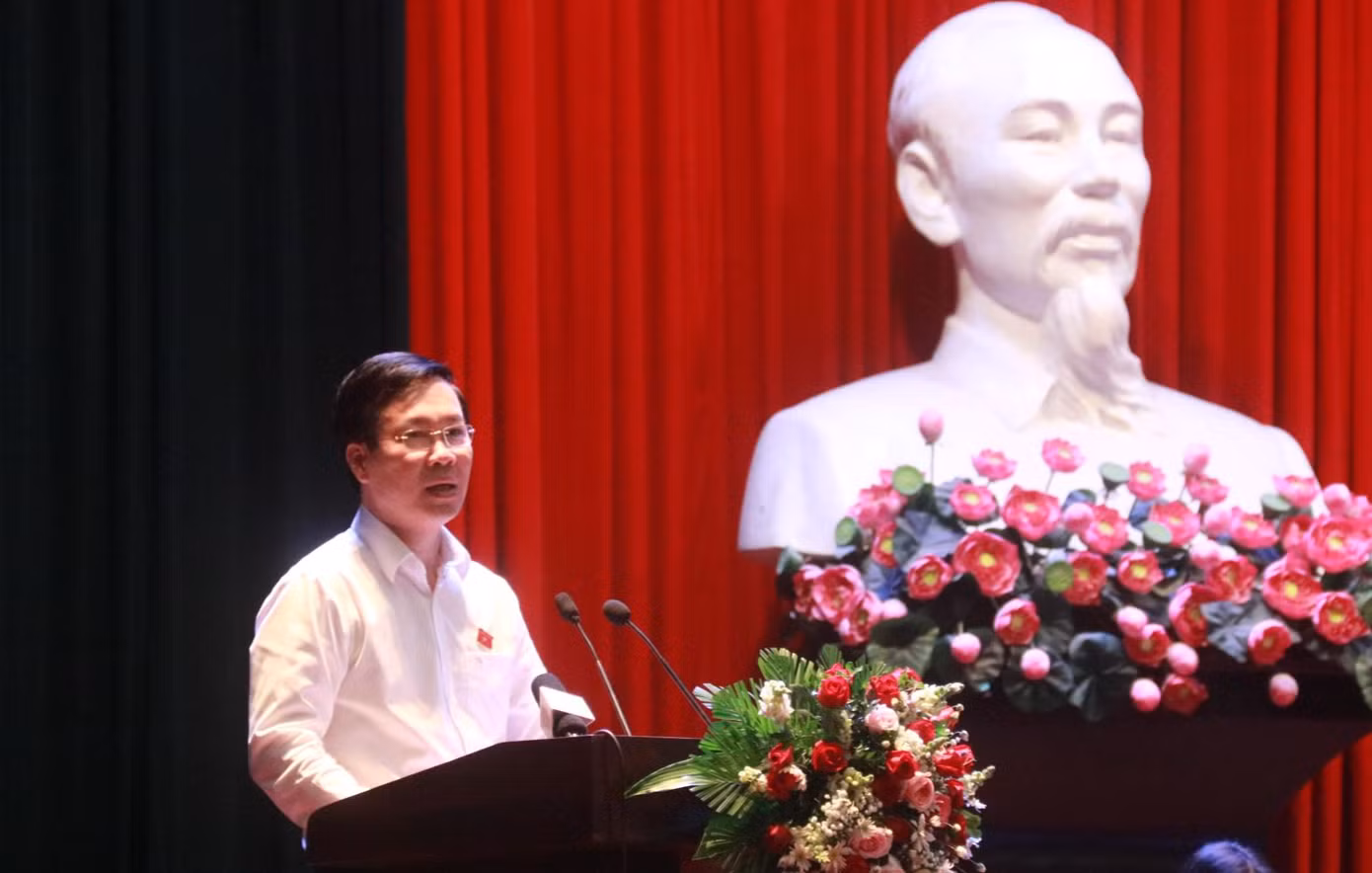 Ủy viên Bộ Chính trị, Thường trực Ban Bí thư Võ Văn Thưởng phát biểu tại buổi tiếp xúc cử tri TP Đà Nẵng. Ảnh: Nguyễn Thành Ủy viên Bộ Chính trị, Thường trực Ban Bí thư Võ Văn Thưởng phát biểu tại buổi tiếp xúc cử tri TP Đà Nẵng. Ảnh: Nguyễn Thành