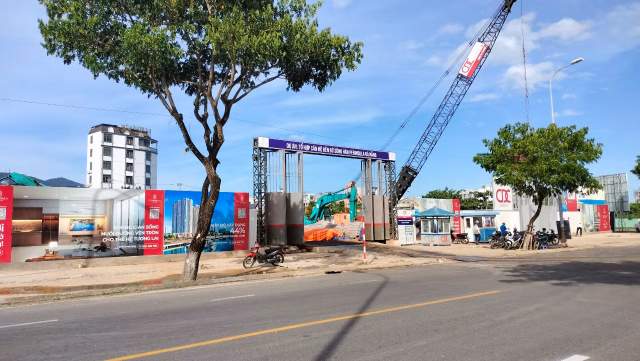 Dự án Tổ hợp căn hộ bên bờ sông Hàn. Ảnh: Nguyễn Thành Dự án Tổ hợp căn hộ bên bờ sông Hàn. Ảnh: Nguyễn Thành