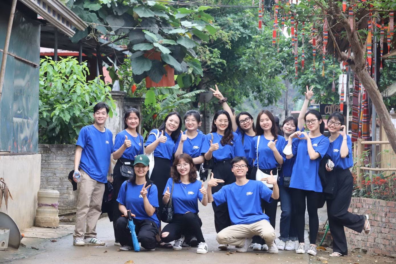 Phát tham gia hoạt động ngoại khóa lớp Học bổng EnglishWorks.