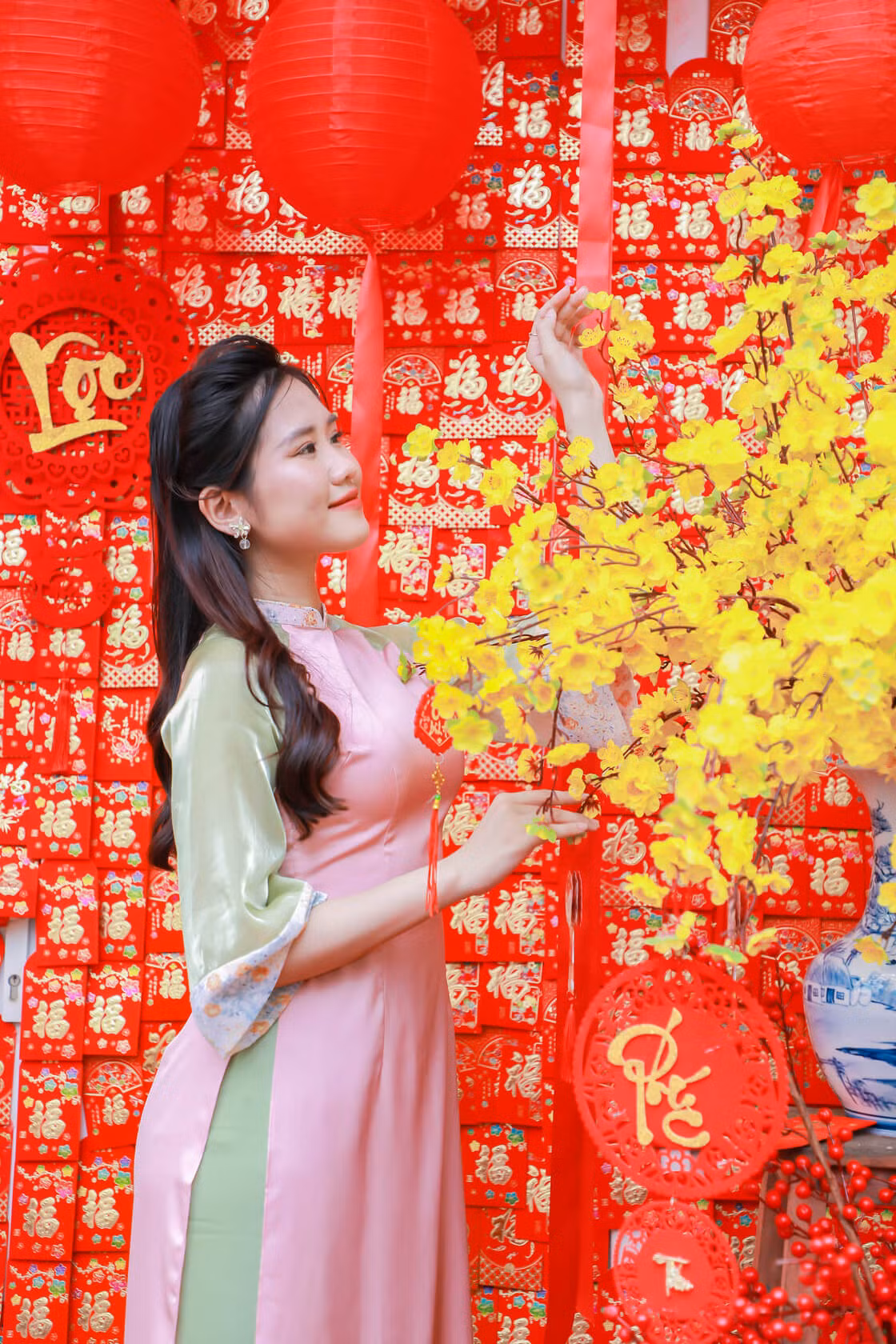 Á khôi 2 Trương Văn Tú Tâm. Á khôi 2 Trương Văn Tú Tâm.