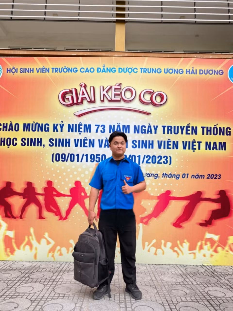Hiện Quốc Anh là ủy viên Ban chấp hành đoàn trường nhiệm kì 2022-2024 và được CLB Thanh niên tình nguyện bầu làm trưởng ban truyền thông. Hiện Quốc Anh là ủy viên Ban chấp hành đoàn trường nhiệm kì 2022-2024 và được CLB Thanh niên tình nguyện bầu làm trưởng ban truyền thông.