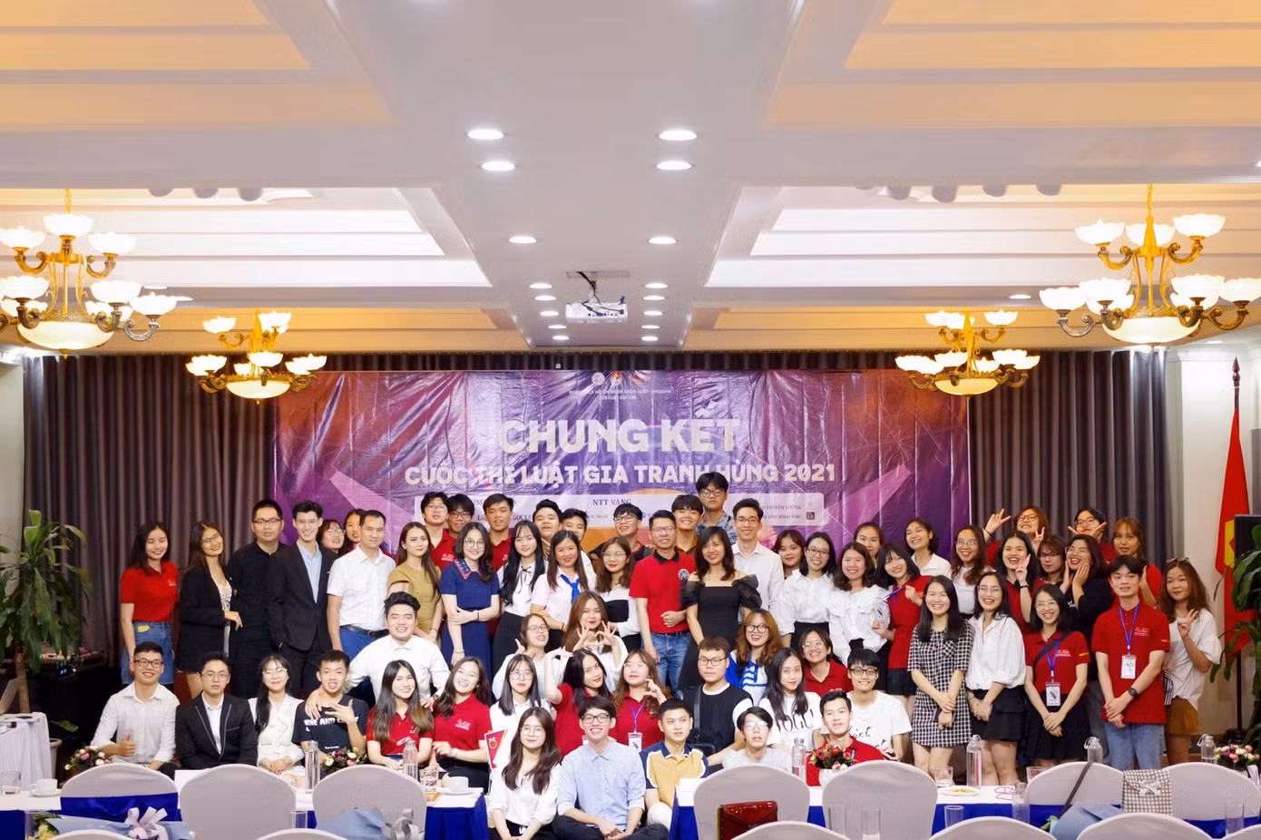 Tống Thị Phương là trưởng ban tổ chức một cuộc thi học thuật dành cho sinh viên. Tống Thị Phương là trưởng ban tổ chức một cuộc thi học thuật dành cho sinh viên.