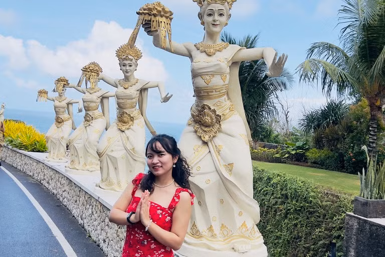 Ngọc Lan là một trong ba sinh viên Việt Nam tại Khoá 1 của chương trình “ASEAN Master on Sustainability Management. Ngọc Lan là một trong ba sinh viên Việt Nam tại Khoá 1 của chương trình “ASEAN Master on Sustainability Management.
