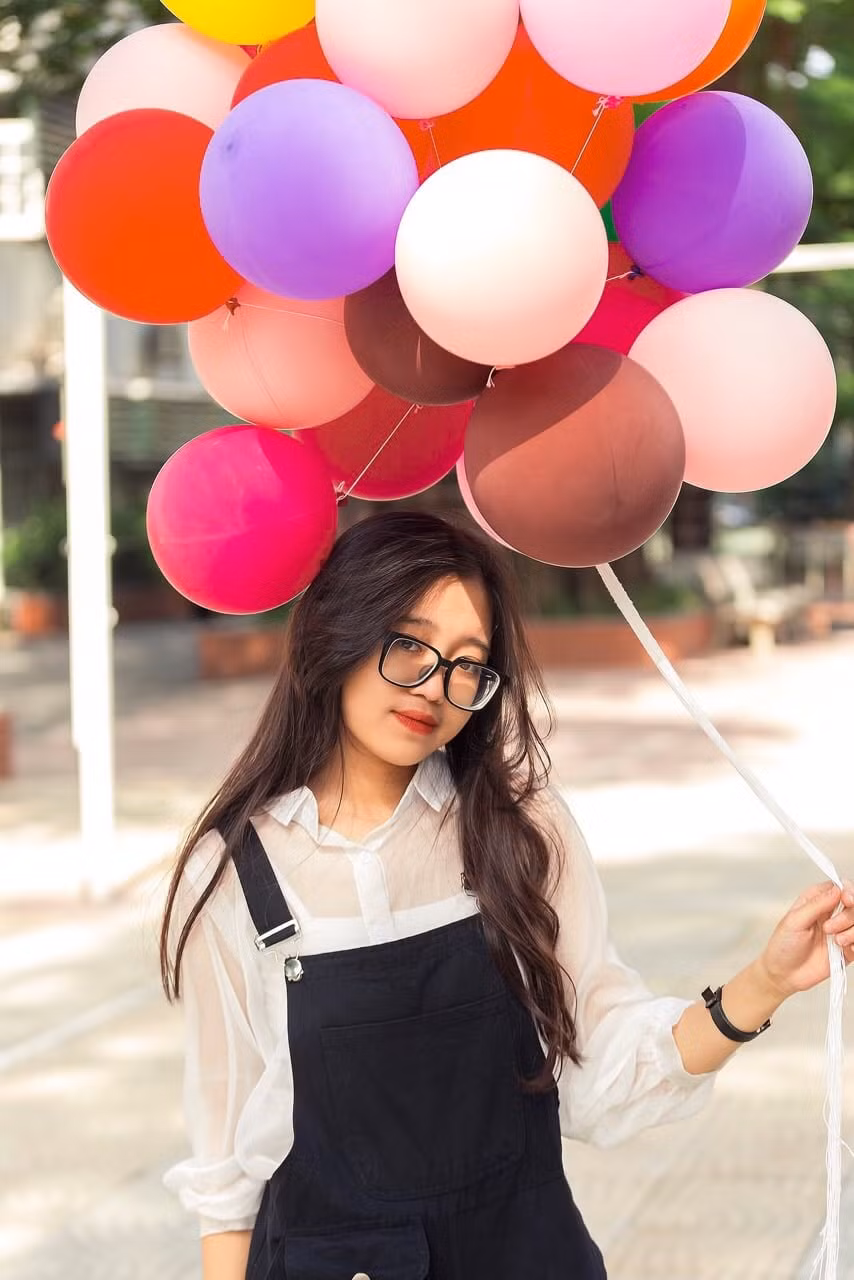 Ngọc Bích cho biết bản thân chọn ở lại phần nhiều vì muốn trải nghiệm thêm. (Ảnh: NVCC)