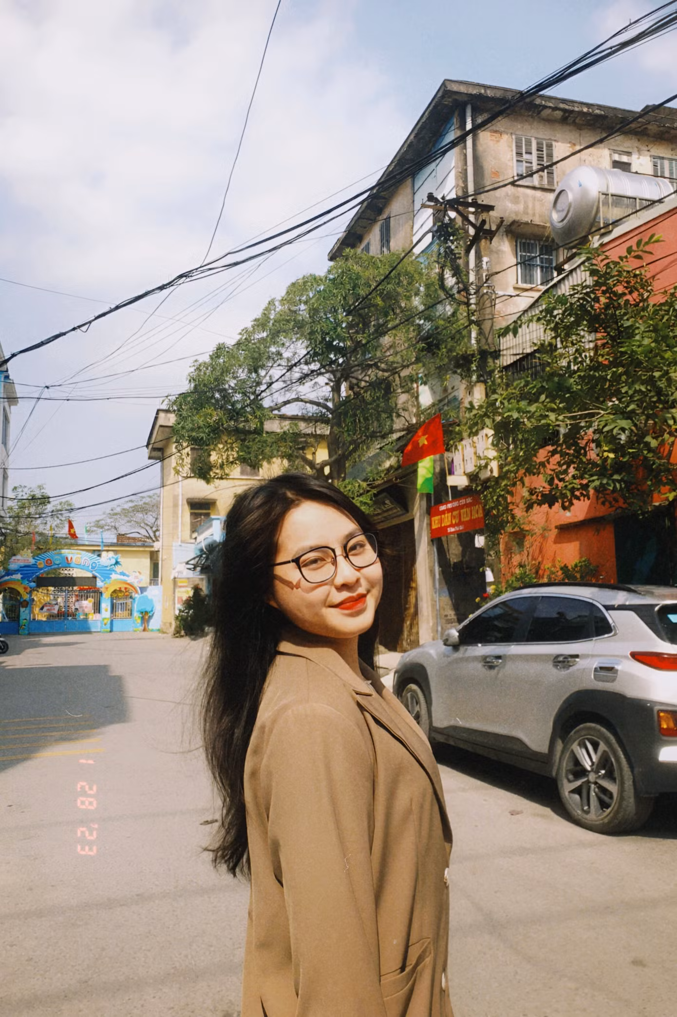 Đinh Thị Bảo Ngọc (sinh năm 2003) hiện là sinh viên năm 2 chuyên ngành Kinh doanh quốc tế thuộc Khoa Kinh tế và Kinh doanh quốc tế, Trường Đại học Thương mại. Đinh Thị Bảo Ngọc (sinh năm 2003) hiện là sinh viên năm 2 chuyên ngành Kinh doanh quốc tế thuộc Khoa Kinh tế và Kinh doanh quốc tế, Trường Đại học Thương mại.