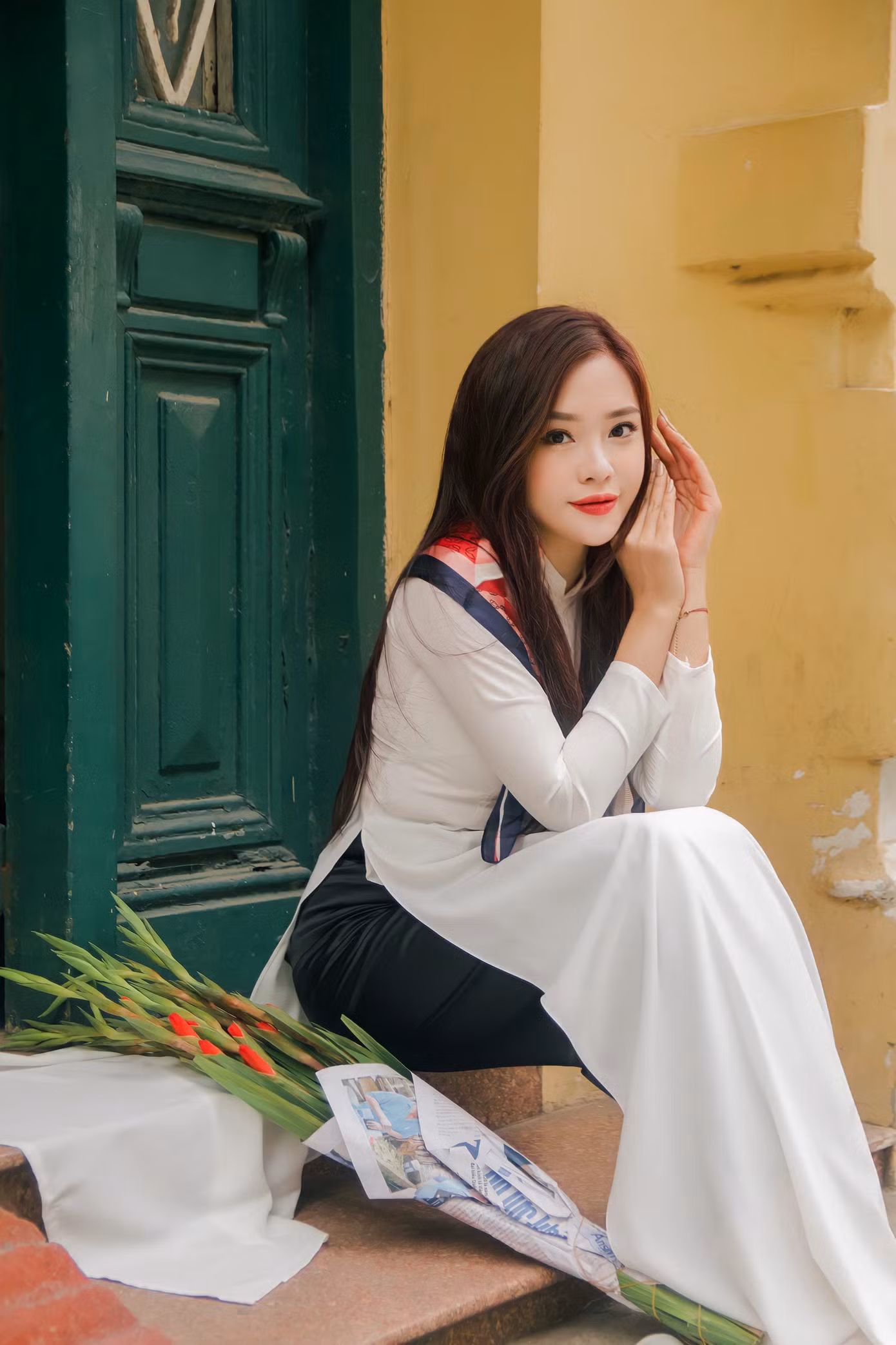 Cô gái yêu nét văn hóa truyền thống Việt Nam.