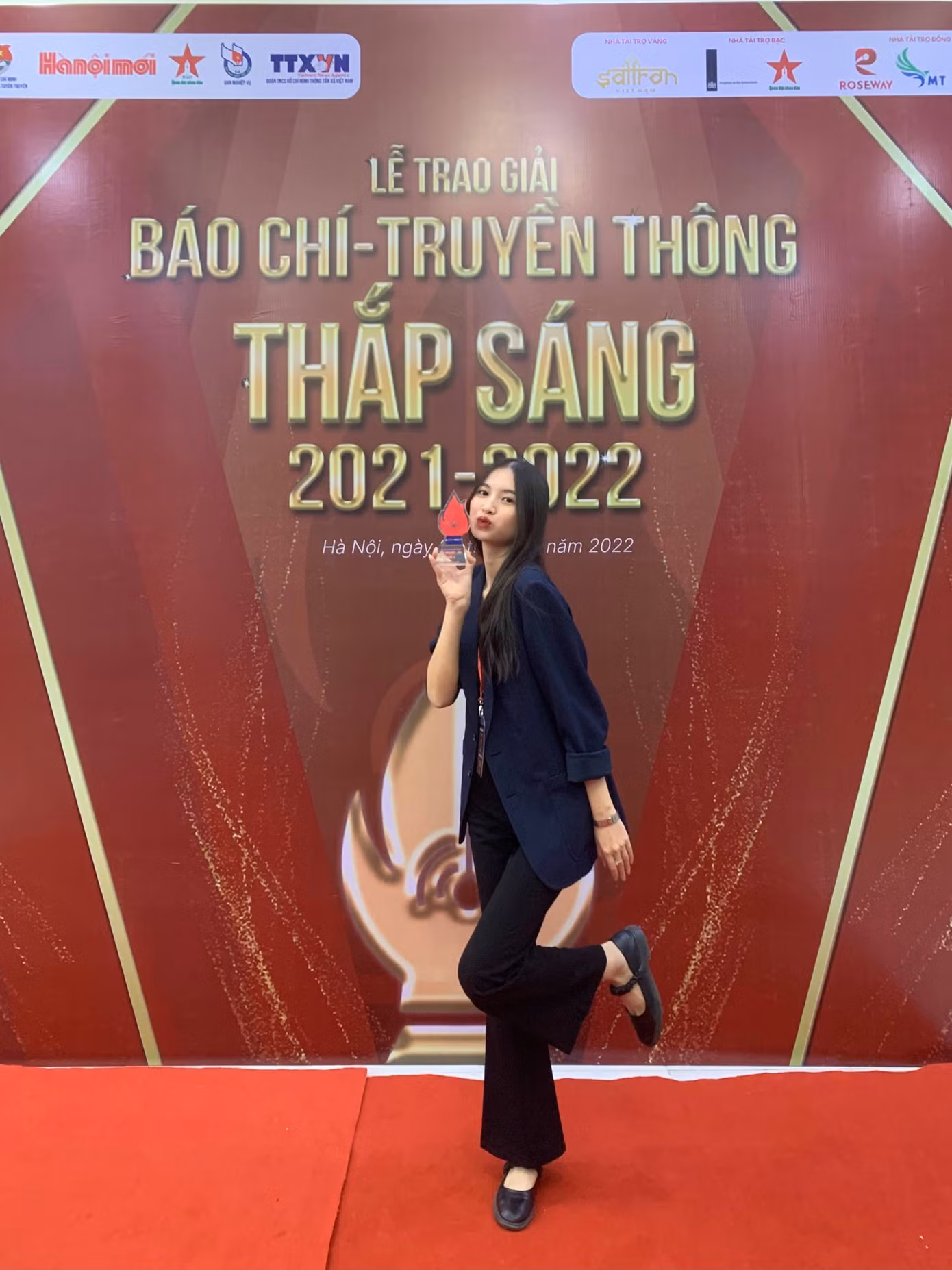 Từ năm nhất, Phương Anh đã bén duyên với hoạt động tại các Câu lạc bộ.
