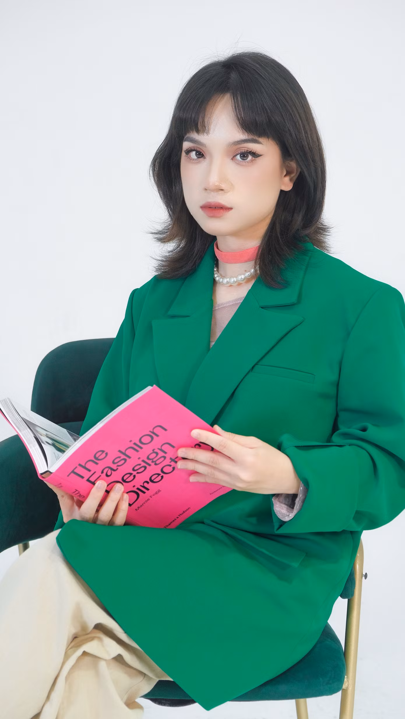 Vũ Thị Thanh Huyền là sinh viên lớp Anh 3 - K59 - Chuyên ngành Kinh tế đối ngoại (Chương trình Chất lượng cao giảng dạy bằng Tiếng Anh), Trường Đại học Ngoại thương Hà Nội.