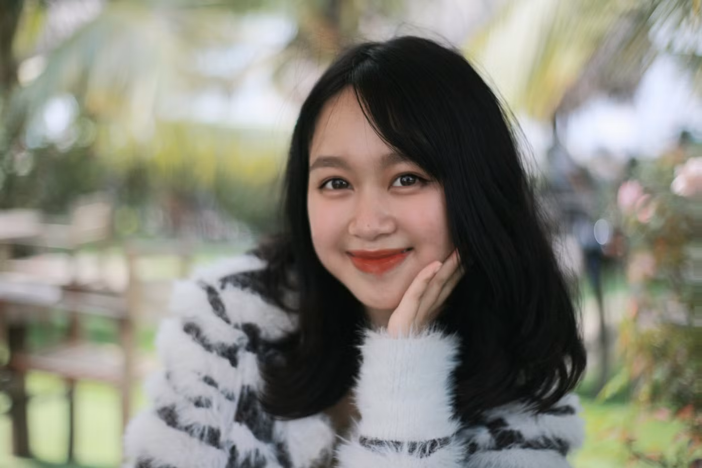 Thùy Linh luôn cố gắng lan tỏa tinh thần, năng lượng tích cực đến các bạn trẻ và không ngừng đóng góp sức trẻ của mình cho cộng đồng.