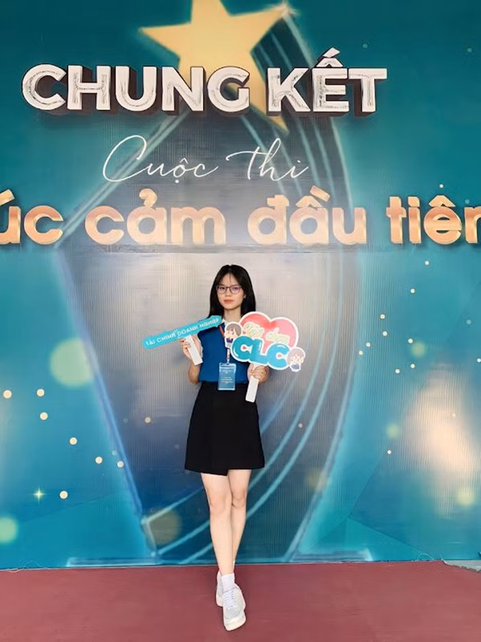 Tâm Phương đang là chủ nhiệm CLB Thanh niên tình nguyện vận động hiến máu nhân đạo, Ủy viên Ban thư Ký Hội sinh viên Việt Nam Học viện Tài chính.