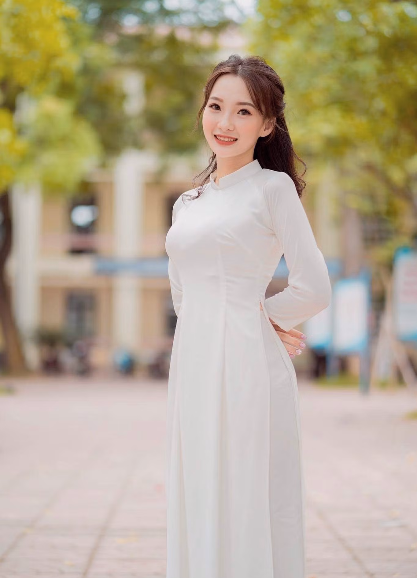 Dương Thị Tú Anh (20 tuổi, tỉnh Bắc Giang) đang là sinh viên năm 3, khoa Giáo dục Tiểu học, Trường Đại học Sư phạm Hà Nội 2.