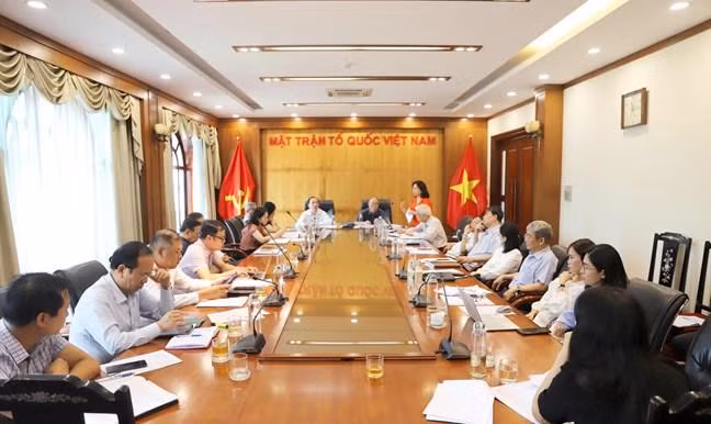 Hội nghị góp ý, đề xuất khắc phục những bất cập trong Luật Chứng khoán và Luật Đấu thầu