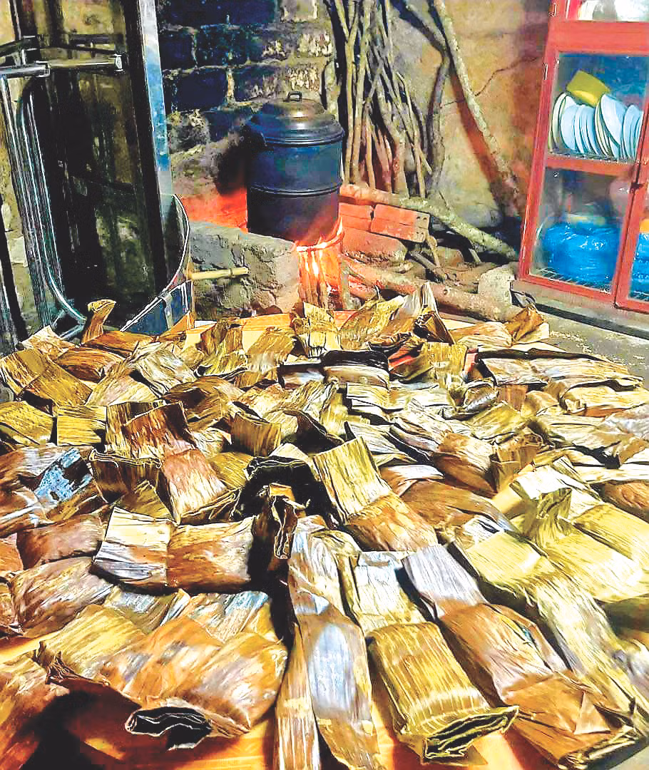 Bánh gai không thể thiếu ở rằm “pây tái” của người Tày-Nùng Cao Bằng Bánh gai không thể thiếu ở rằm “pây tái” của người Tày-Nùng Cao Bằng