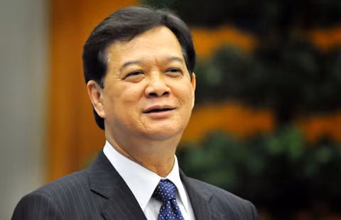 Thủ tướng Nguyễn Tấn Dũng đã thắng thắn giao trọng trách kiểm soát lạm phát vào đôi vai của vị tư lệnh ngành ngân hàng - Thống đốc Nguyễn Văn Bình.
