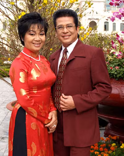 MC Thanh Bạch và NS Xuân Hương giờ là bạn, cùng chăm sóc cho con trai - Thanh Tú