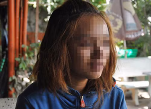 Bà mẹ trẻ mới 15 tuổi