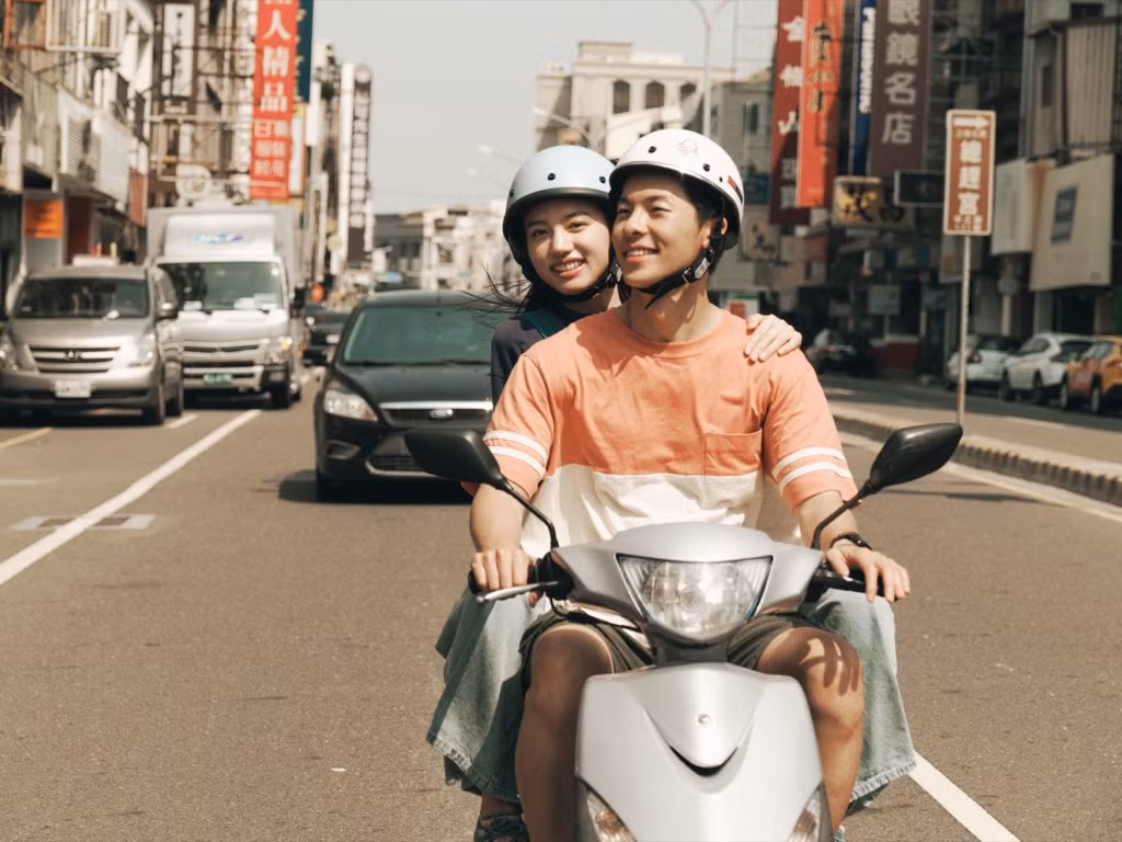 Hứa Quang Hán tiếp tục trở lại với dòng phim thanh xuân, lãng mạn. Hứa Quang Hán tiếp tục trở lại với dòng phim thanh xuân, lãng mạn.