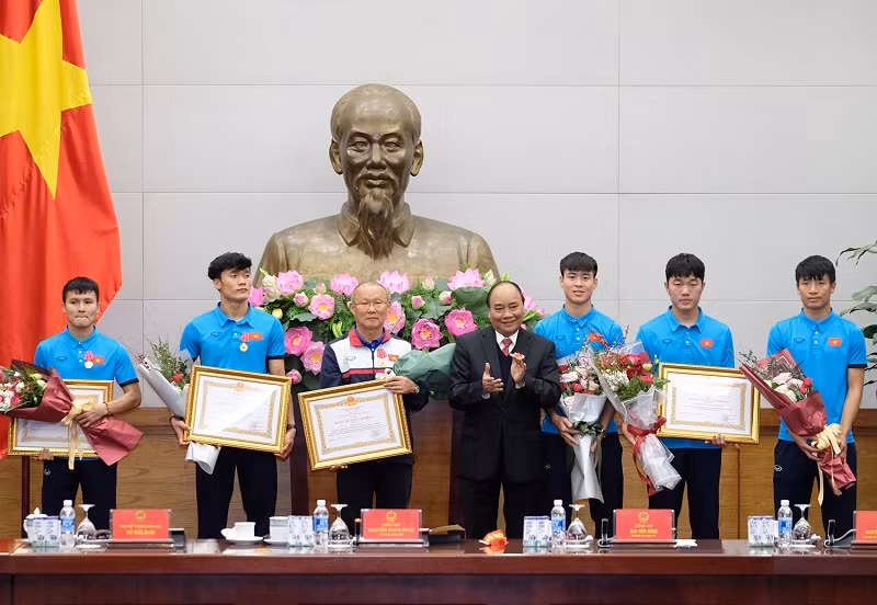 U23 Việt Nam hát 'Niềm tin chiến thắng' trên sân Mỹ Đình ảnh 19 U23 Việt Nam hát 'Niềm tin chiến thắng' trên sân Mỹ Đình ảnh 19