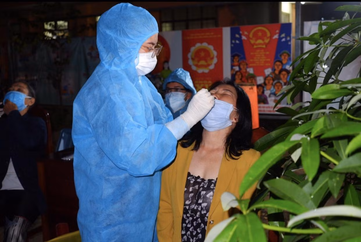 Ngành Y tế đang căng mình truy vết, dập chuỗi lây nhiễm từ Hội thánh truyền giáo Phục hưng.