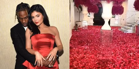 Chị cả 40 tuổi nhà Kardashian đường cong tròn đầy ngất ngây ảnh 15