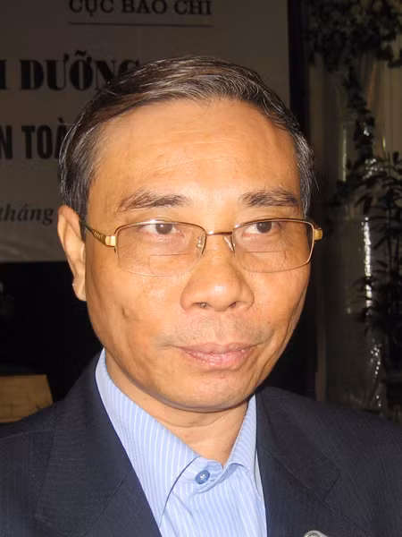 GS.TS Nguyễn Công Khẩn, Cục trưởng Cục An toàn Vệ sinh Thực phẩm - Bộ Y tế