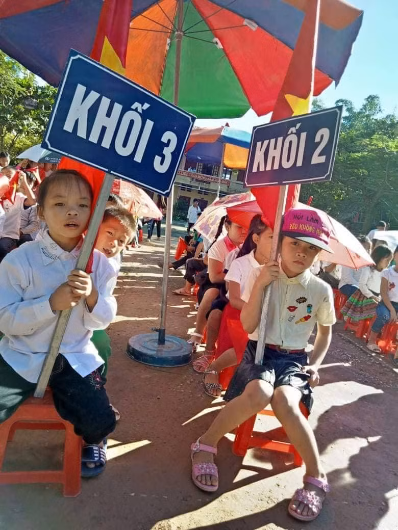 Gần 24 triệu học sinh, sinh viên hân hoan khai giảng năm học mới ảnh 31