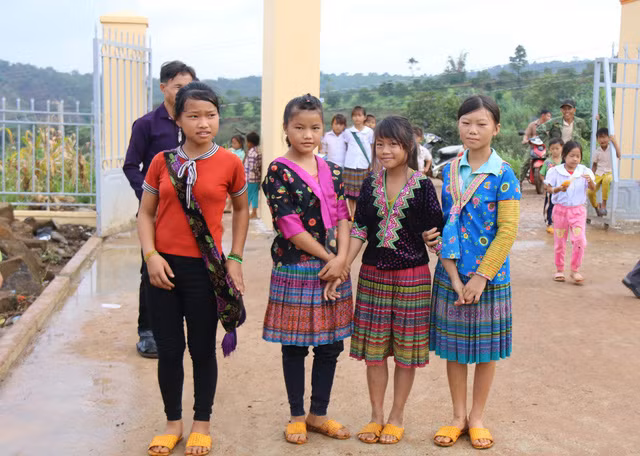 Gần 24 triệu học sinh, sinh viên hân hoan khai giảng năm học mới ảnh 12